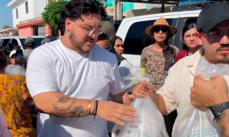 Grupo Frontera entrega ayuda por lluvias en Reynosa