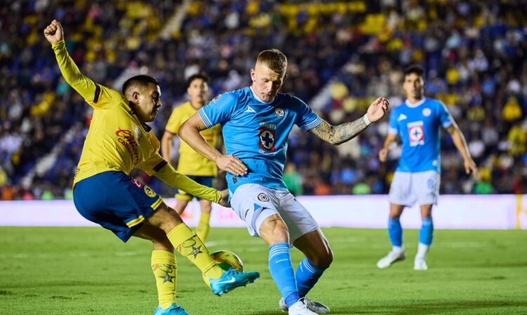 América y Cruz Azul empatan 0-0