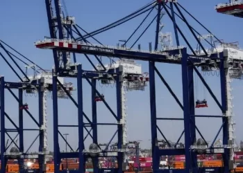 Los Aranceles de Trump no generan los $2 mil millones diarios que promete