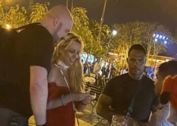 Britney Spears pasea en Baja California Sur