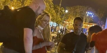 Britney Spears pasea en Baja California Sur