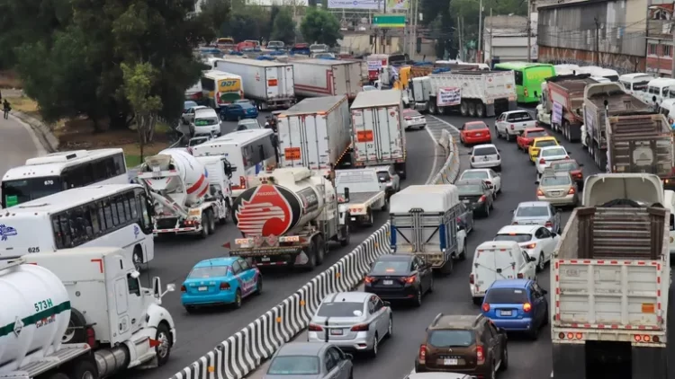 Diálogo evita bloqueos de transportistas este 2 de abril