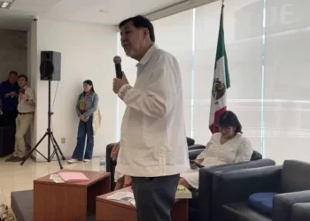 Fernández Noroña deja foro en el CIDE tras discusión por caso Teuchitlán