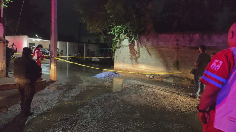 Cae de su bicicleta y pierde la vida en el Fraccionamiento Imperial