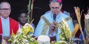 Obispo de Victoria llama a la paz y el perdón en Semana Santa