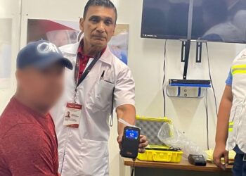 Dona Secretaría de Salud alcoholímetros a Tránsito Municipal de Cd. Victoria