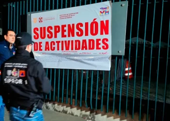 Tras la tragedia, amanece con sellos de suspensión Parque Bicentenario de CDMX