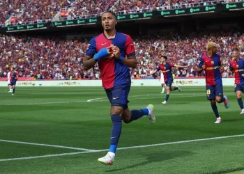 Barcelona gana un Clásico épico y acaricia el título de LaLiga