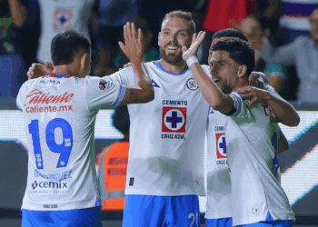 Cruz Azul vence 5-3 a León (global) y va a semifinales de la Liga MX