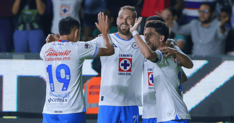 Cruz Azul vence 5-3 a León (global) y va a semifinales de la Liga MX