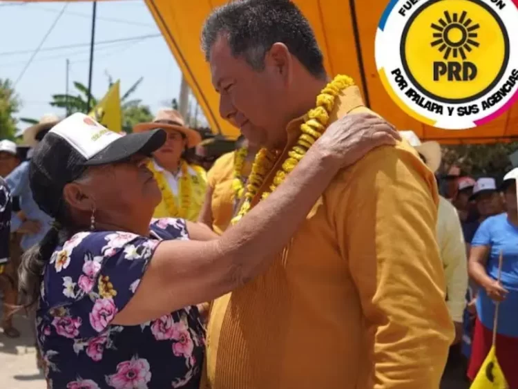 Policía mata a exalcade durante riña en Oaxaca