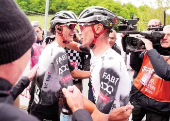 El mexicano Isaac del Toro se mete al Top 3 del Giro de Italia 2025