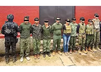 Propinan golpe al CJNG en Huitzontla, Michoacán; caen 9 y abaten a 12