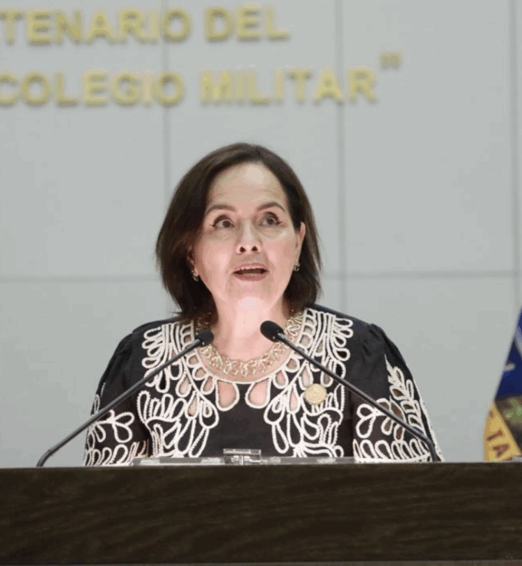 Plantean reforma a Ley de Educación para sancionar violencia contra maestros