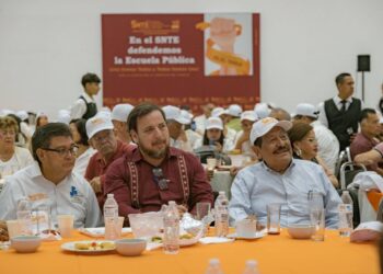 Fortalecen SET y SNTE lazos de cooperación y respeto mutuo