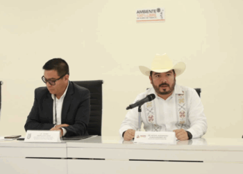 Alcalde de González pide respaldo del Congreso para llevar educación superior a su municipio