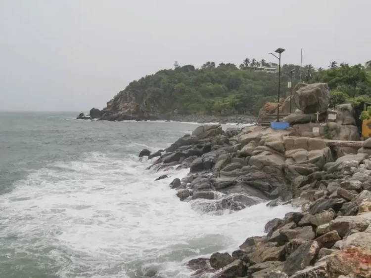 Vigilan primer posible ciclón tropical con dirección a México