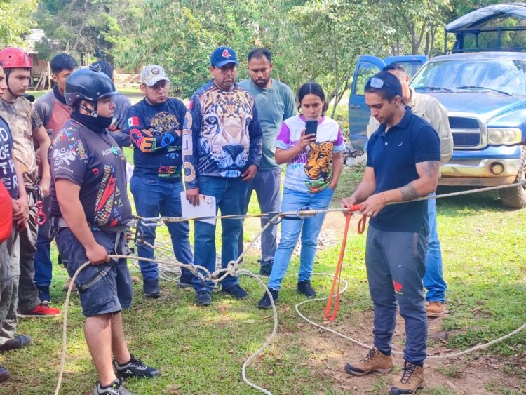 Capacitan y certifican a guías de turismo de naturaleza en Tamaulipas