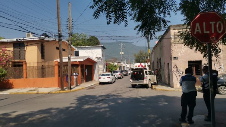 Fuerte choque vehicular en el peligroso crucero de Zaragoza y calle 18