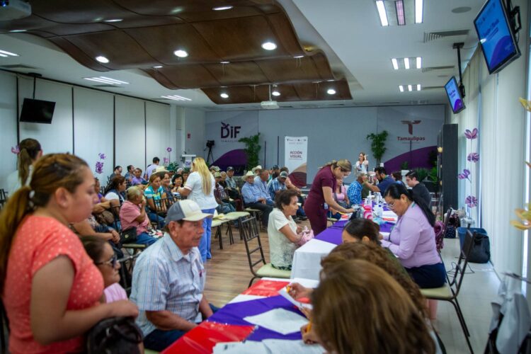Inicia DIF Tamaulipas la campaña de cataratas “Bienestar en tu mirada 2025”