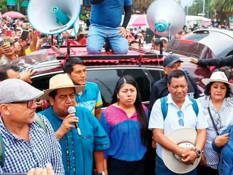 Maestros de la CNTE ponen fin a paro y plantón en Ciudad de México