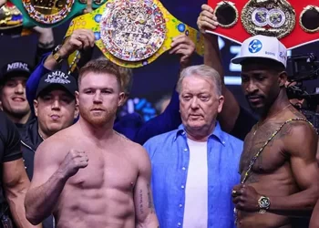  ‘Canelo’ Álvarez y William Scull se juegan títulos de supermedianos hoy a las 21:00 horas