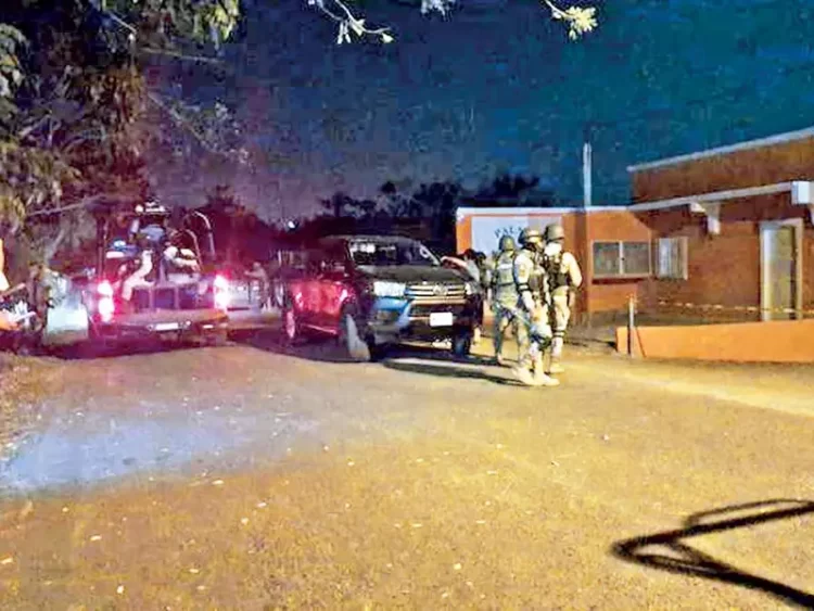 Comando armado irrumpe en fiesta familiar y mata a cinco en Tabasco