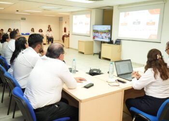 Implementa la UAT el sistema de Preparatoria en Línea