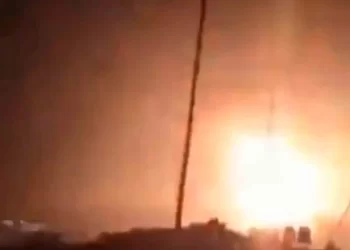 India ataca con misiles a Pakistán y crecen temores de una nueva escalada en Cachemira