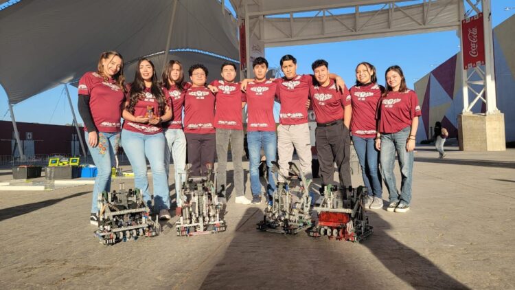 Estudiantes de la UTM competirán en el Mundial de Robótica en Dallas