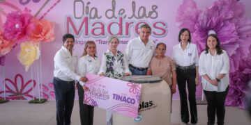 Américo Villarreal y su esposa María ponen en marcha la Ruta del Apapacho en Tamaulipas