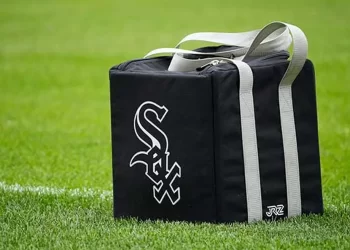 La pasión por el beisbol llega al Vaticano con el Papa León XIV