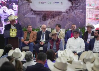 Ganaderos de México y SADER cierran filas para control y erradicación del gusano barrenador