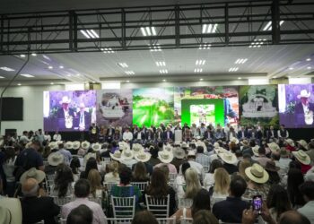 Ganaderos de México reeligen al tamaulipeco Homero García de la Llata como presidente de la CNOG