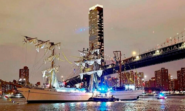 Regresan 172 cadetes del buque ‘Cuauhtémoc’ a México