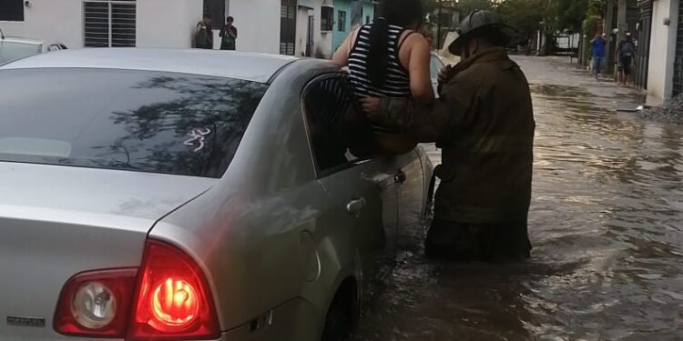 Lluvia de 81 mm satura Ciudad Victoria: Conagua