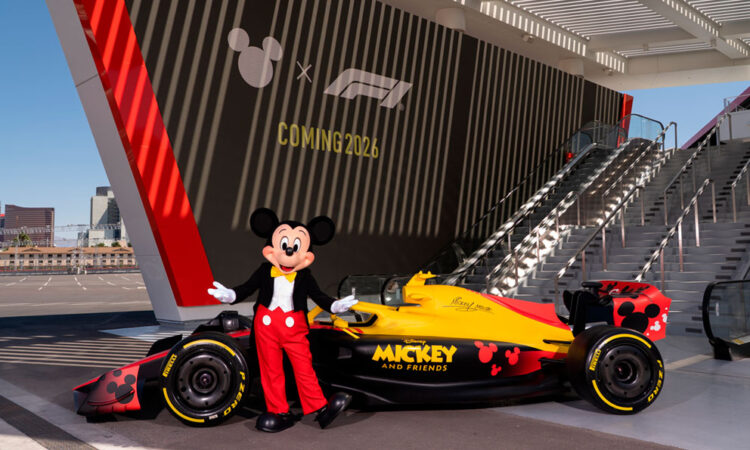 Se alía la Fórmula 1 con Disney para crear experiencias
