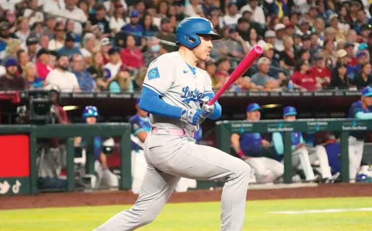 Freddie Freeman brilla con Dodgers en una noche estelar contra Diamondbacks