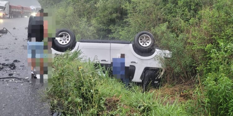 carreterazo deja 2 muertos y cuatro heridos
