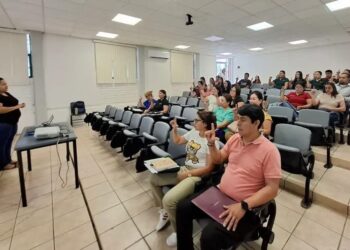 Promueve Derechos Humanos inclusión de la población con discapacidad auditiva