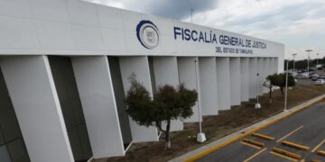 Aclara Fiscalía General de Tamaulipas que empleada detenida en EU con dólares era auxiliar no MP