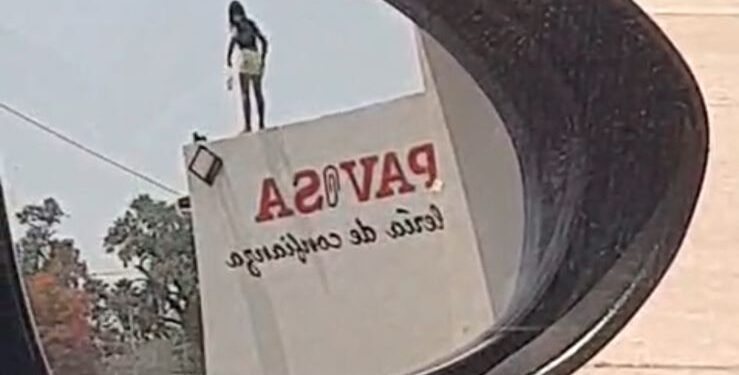 Frustran intento de suicidio; menor de edad pretendía lanzarse al vacío