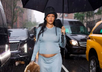 Rihanna muestra su tercer embarazo en la MET Gala 2025