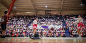 Impulsan Américo y María de Villarreal las tradiciones con el concurso de Rondas y Salto de Cuerda