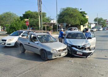 Distraído provoca choque en eje vial “Lázaro Cárdenas” de Cd. Victoria