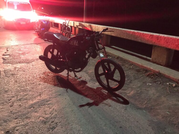 Motociclistas embisten a ciclista en la vieja carretera Victoria-Tula