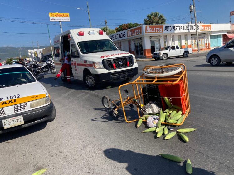 Elotero herido al ser embestido por conductor de vehículo que se dio a la fuga