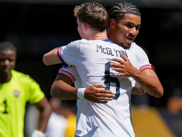 Estados Unidos golea 5-0 a Trinidad y Tobago en la Copa de Oro