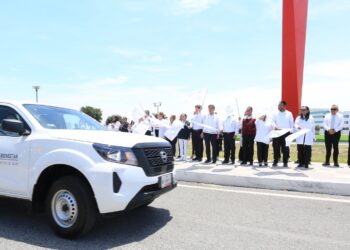 Da Américo Villarreal banderazo de salida a vehículos del IMSS-Bienestar Tamaulipas
