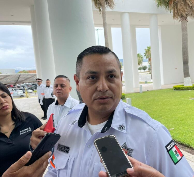 Dan facultades para multar a los agentes de tránsito de la Guardia Estatal; ofrecen portarse bien